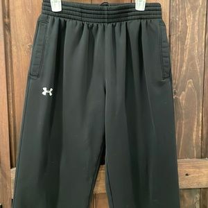 Men’s black UA athletic pants size large